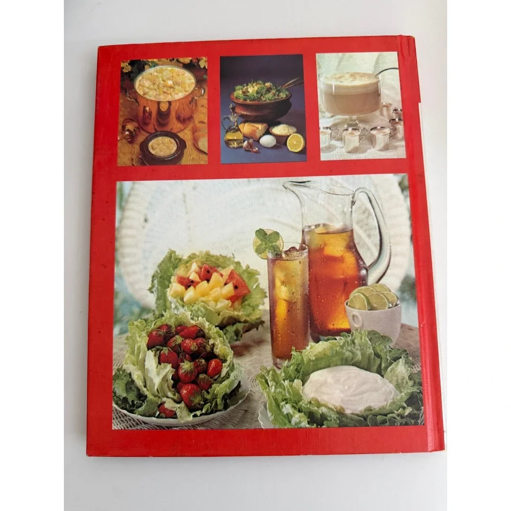 Family Circle Illustrated Library of‎ Cooking Volume 1 A-Bev Hardcover Cookbook